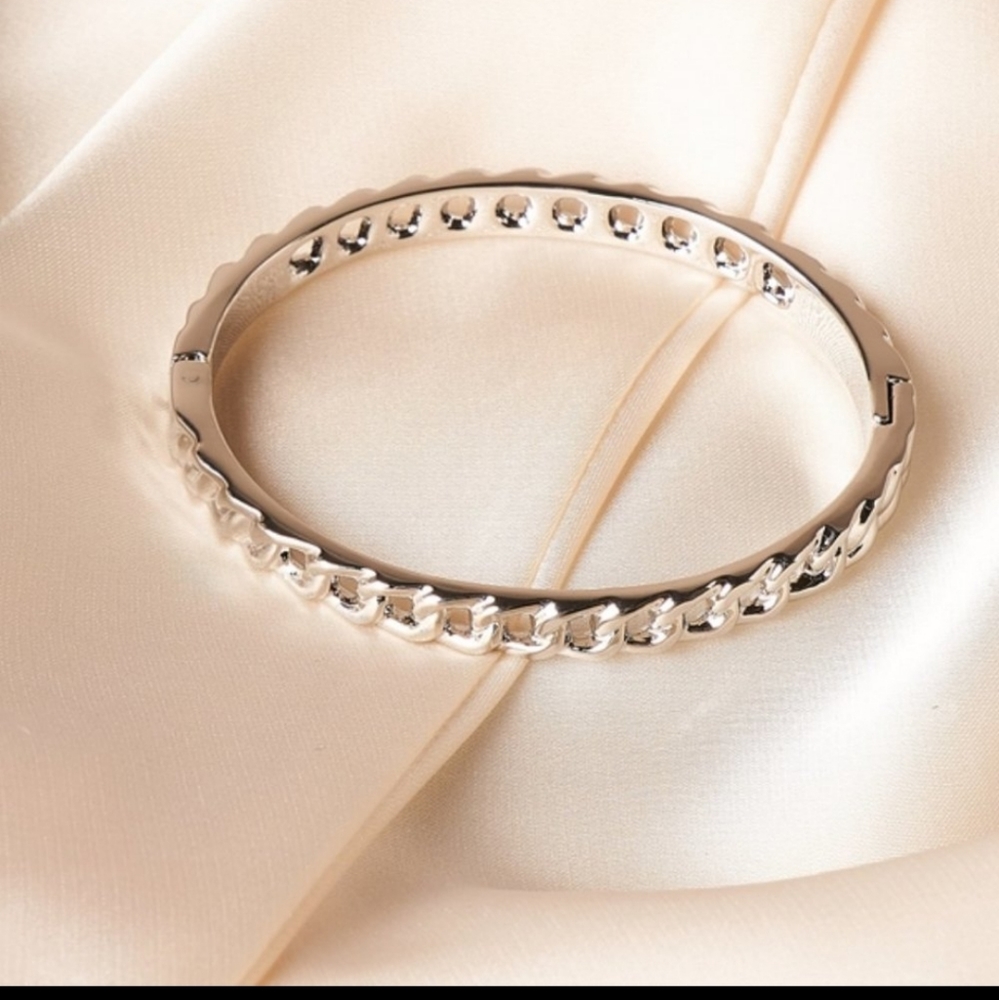 Beautiful Silver Chain Bracelet